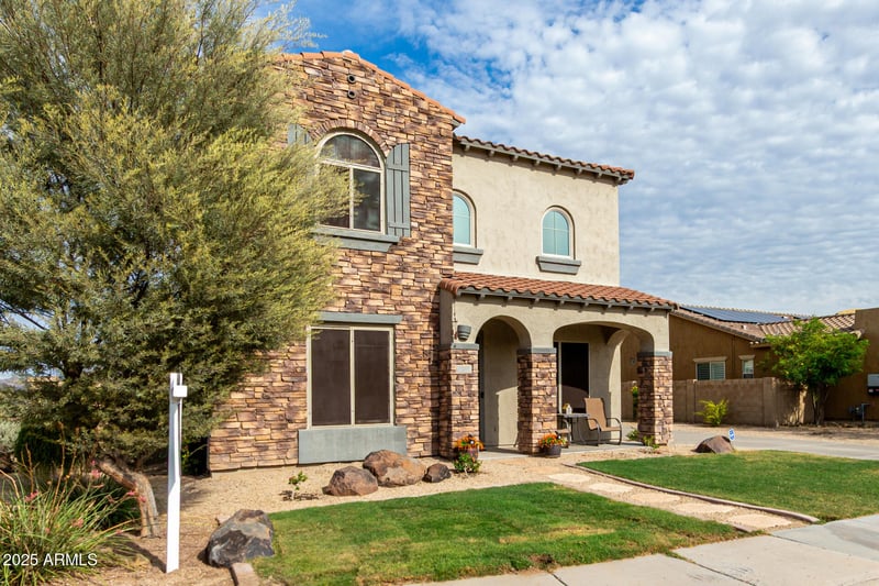 26087 83rd Dr, Peoria, AZ 85383