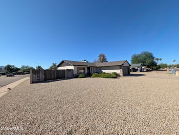 2609 Dahlia Dr, Phoenix, AZ 85032