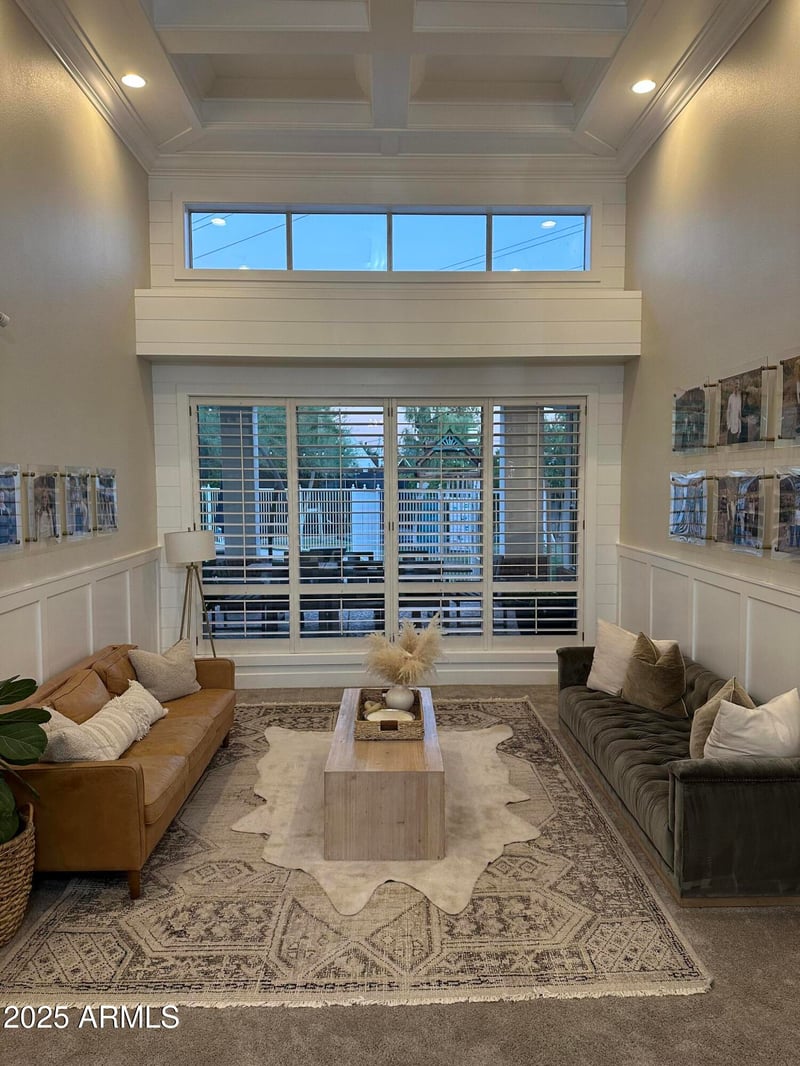 2609 Hall Cir, Mesa, AZ 85203