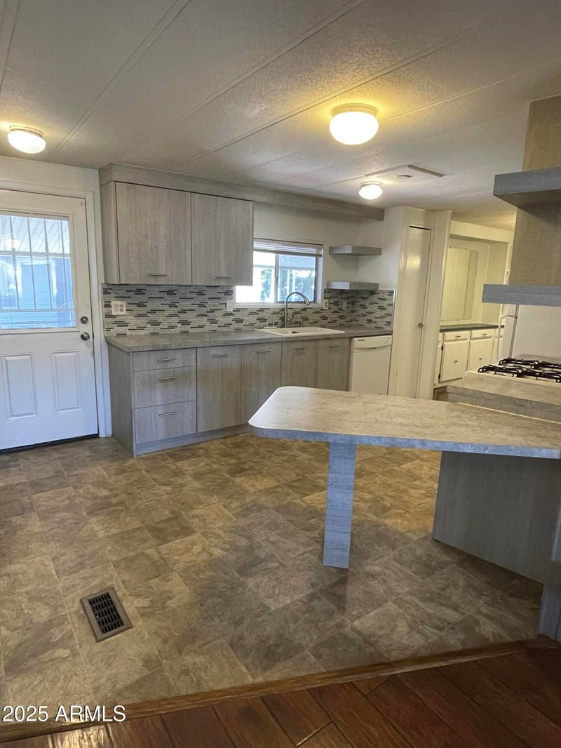 2609 Southern Ave #152, Tempe, AZ 85282