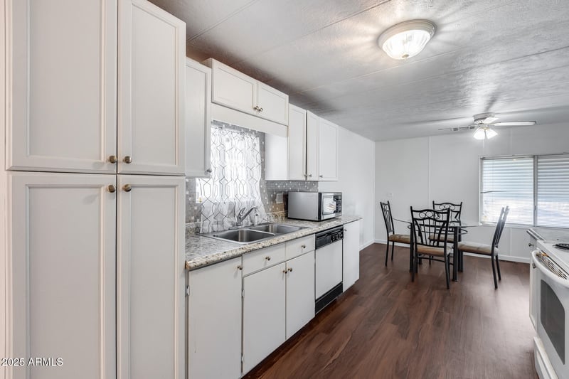 2609 Southern Ave #417, Tempe, AZ 85282