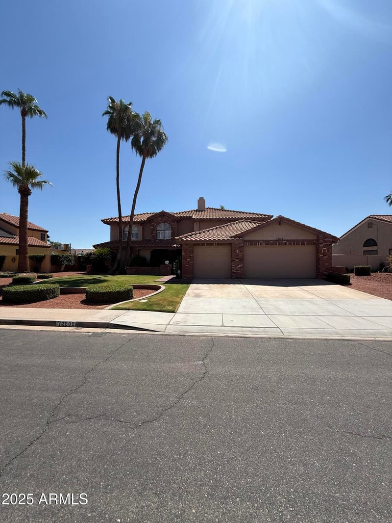 2609 Upland Dr, Chandler, AZ 85224