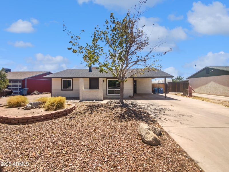 261 21st Ave, Apache Junction, AZ 85120