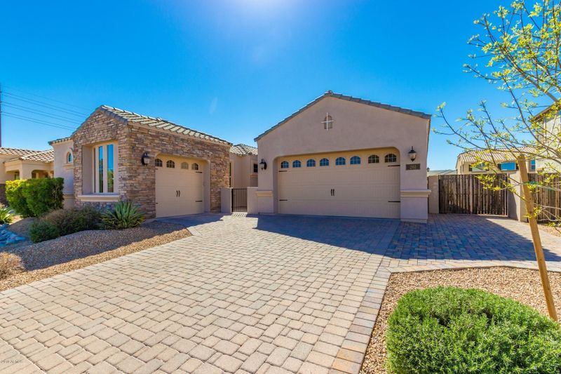 261 E Havasu Pl, Chandler, AZ 85249