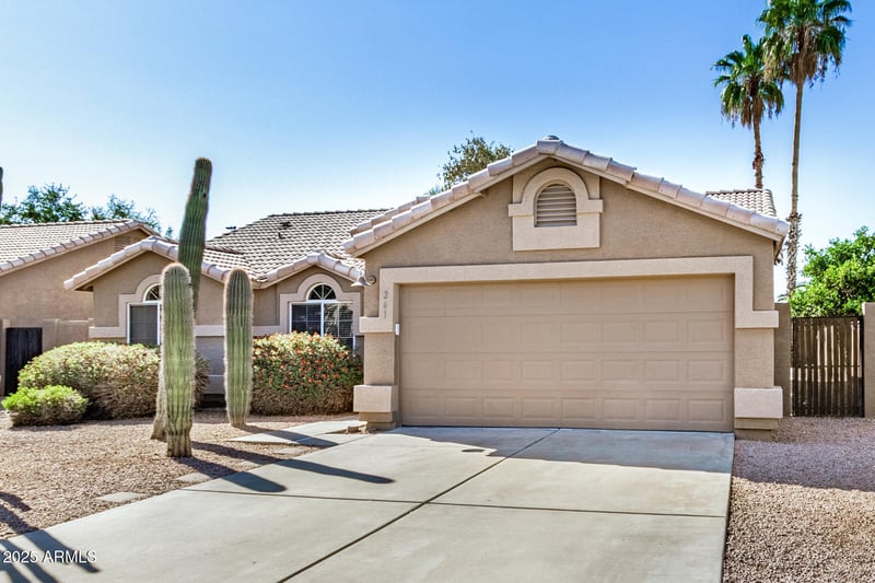 261 Windsor Dr, Gilbert, AZ 85233