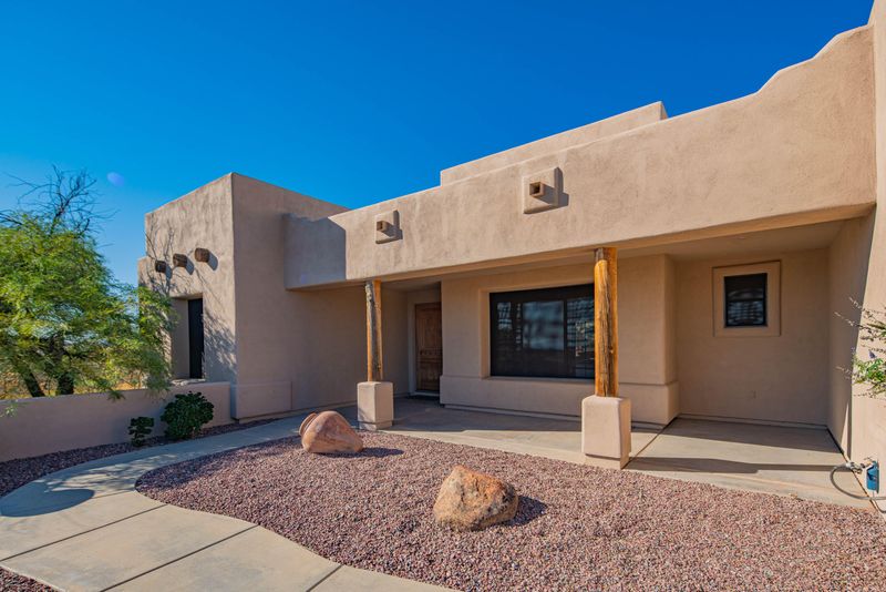 26108 N 5th Ave, Phoenix, AZ 85085