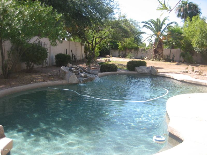 2611 E Arabian Dr, Gilbert, AZ 85296