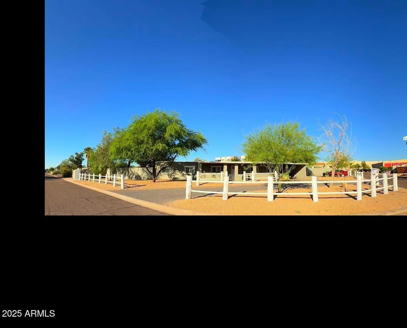 2611 E Escuda Rd, Phoenix, AZ 85050