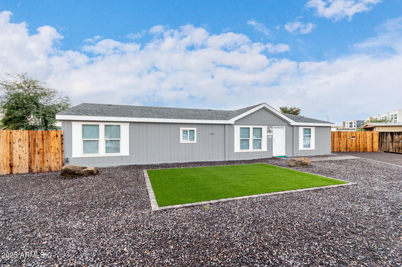2611 E Marco Polo Rd, Phoenix, AZ 85050
