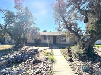 2611 Osborn Rd, Phoenix, AZ 85017