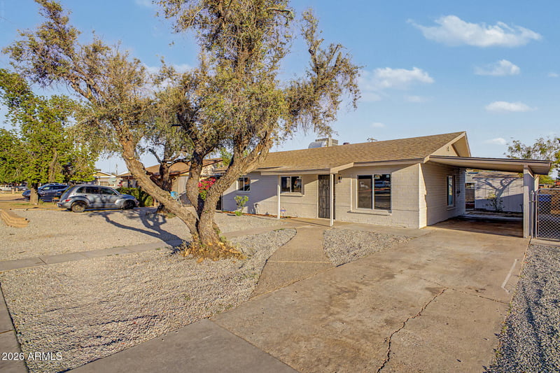 2611 Osborn Rd, Phoenix, AZ 85017