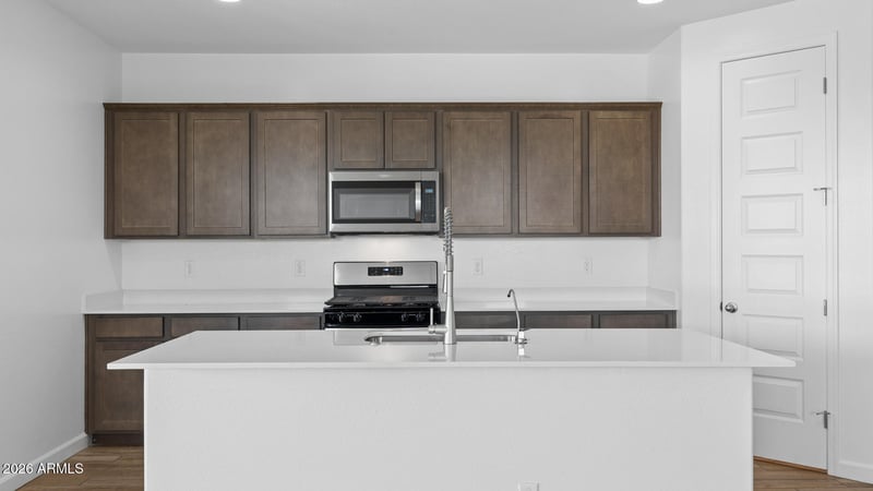 2611 W Solstice Ave, Apache Junction, AZ 85120