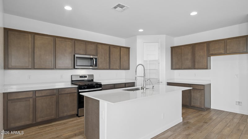 2611 W Solstice Ave, Apache Junction, AZ 85120