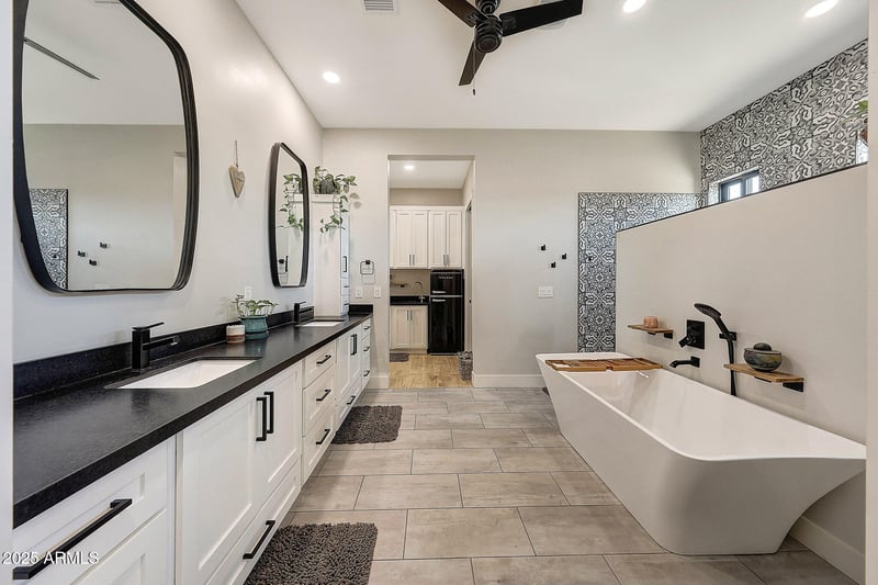 26112 7th Ave, Phoenix, AZ 85085