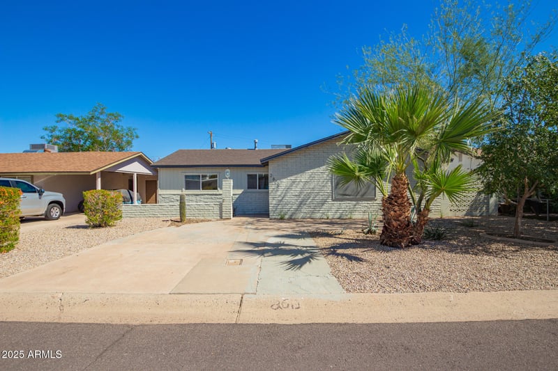 2613 70th Pl, Scottsdale, AZ 85257
