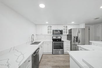 2613 E Michigan Ave, Phoenix, AZ 85032