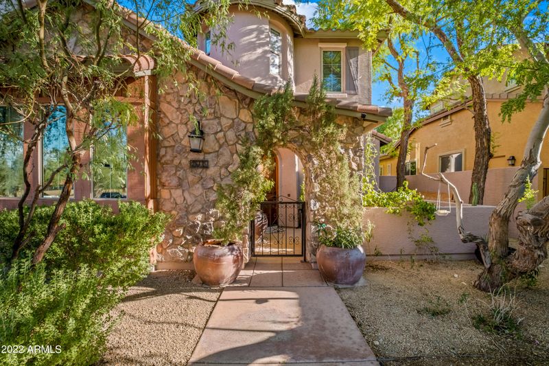 26135 N 85th Dr, Peoria, AZ 85383