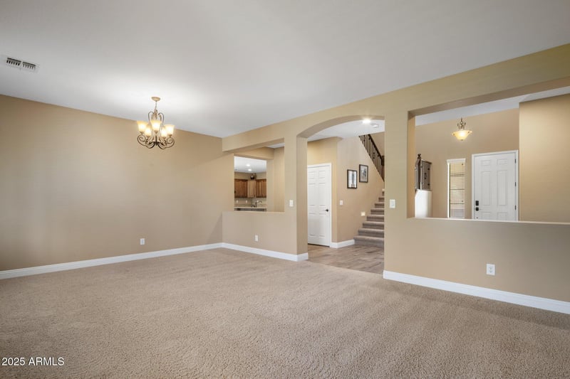 2614 Carob Dr, Gilbert, AZ 85298