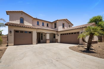 2614 Carob Dr, Gilbert, AZ 85298