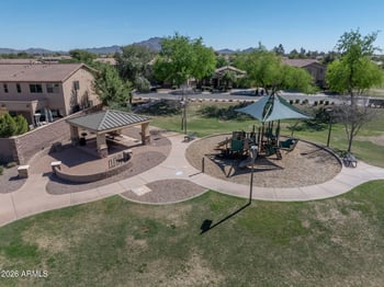 2614 Carob Dr, Gilbert, AZ 85298