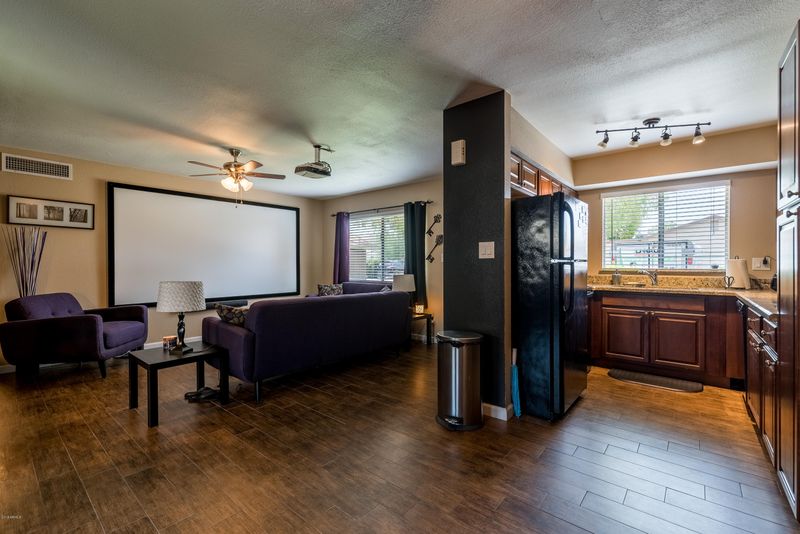2614 E Laird St, Tempe, AZ 85288