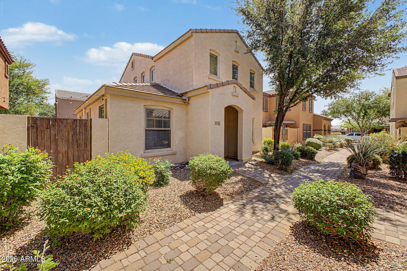 2614 Megan St, Gilbert, AZ 85295