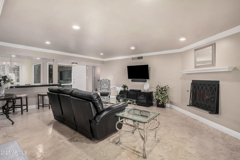 2614 Osborn Rd, Phoenix, AZ 85016