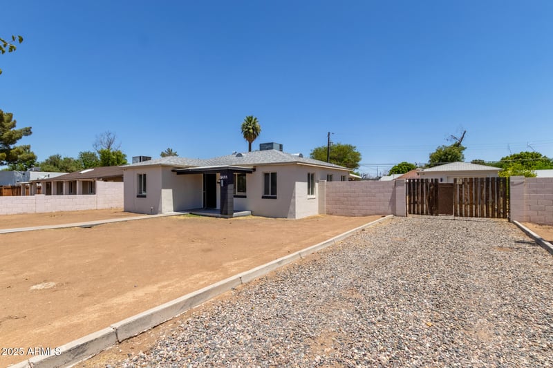 2615 29th Pl, Phoenix, AZ 85008