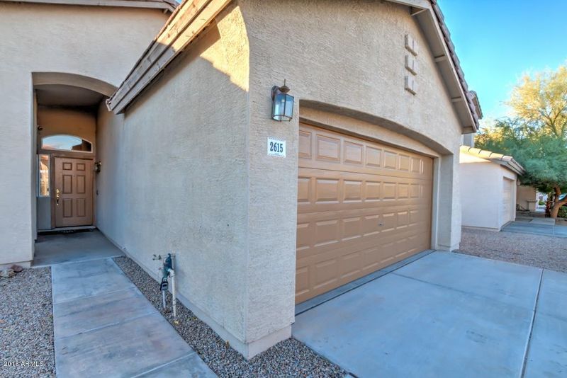 2615 E Brooks St, Gilbert, AZ 85296