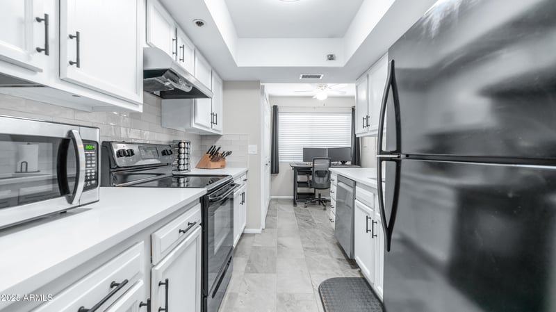 2615 Hayden Rd #114, Scottsdale, AZ 85257