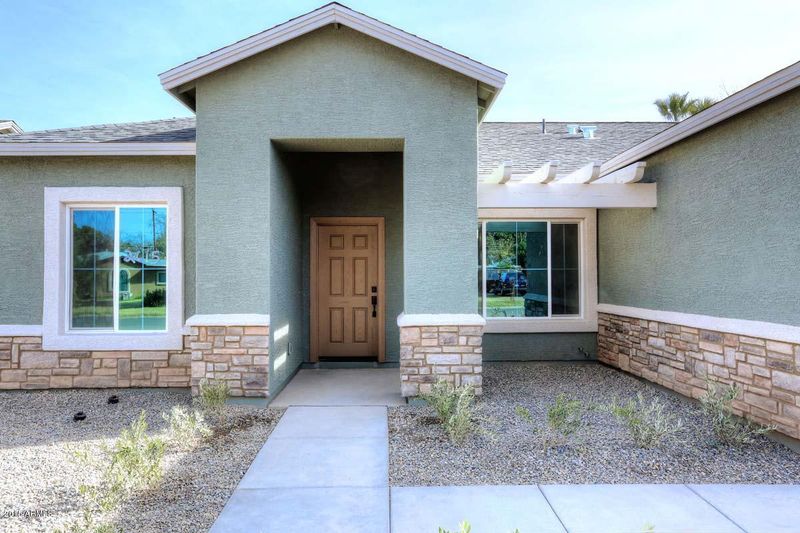 2615 N 30th Pl, Phoenix, AZ 85008