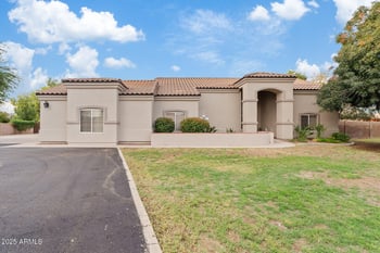 2615 San Carlos Way, Gilbert, AZ 85298