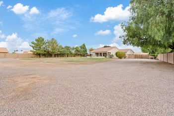 2615 San Carlos Way, Gilbert, AZ 85298