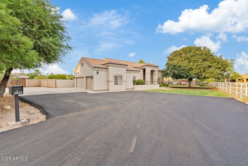 2615 San Carlos Way, Gilbert, AZ 85298