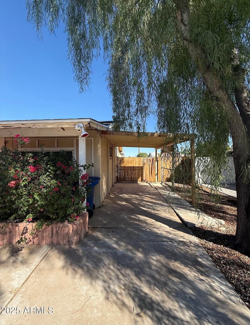 2615 Yucca St, Chandler, AZ 85224