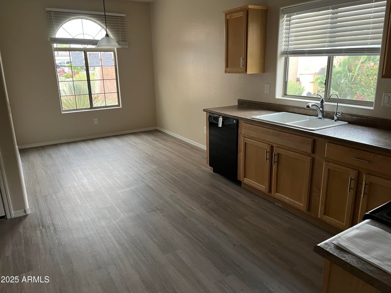 26150 Burnett Rd, Buckeye, AZ 85396