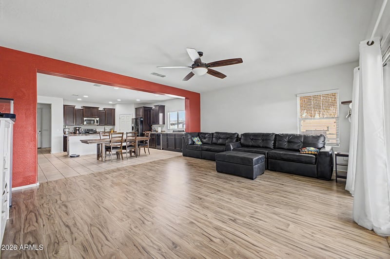 26150 Wahalla Ln, Buckeye, AZ 85396