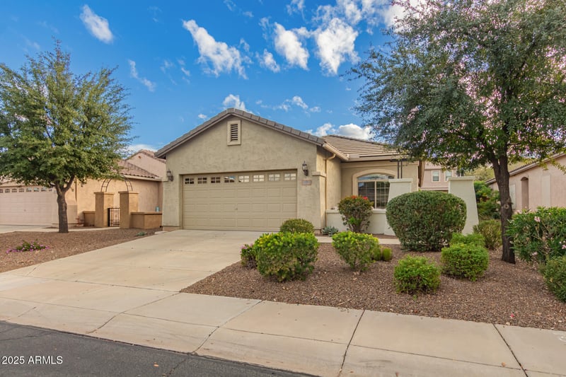 26157 W Runion Dr, Buckeye, AZ 85396