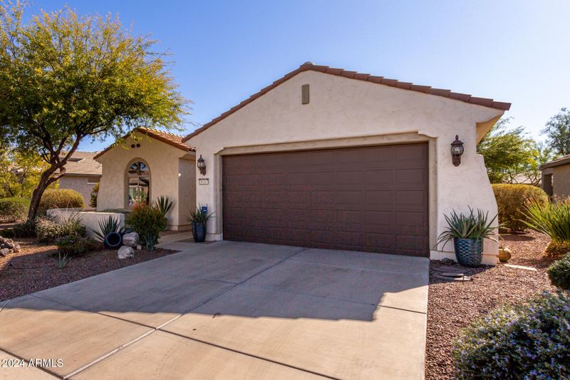 26167 W Firehawk Dr, Buckeye, AZ 85396