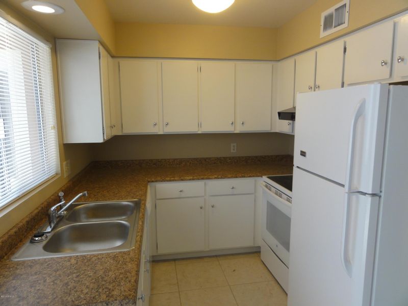 2617 E 10th St, Tempe, AZ 85288