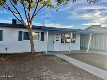 2617 Osborn Rd, Phoenix, AZ 85017
