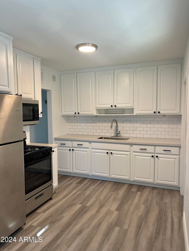 2617 Osborn Rd, Phoenix, AZ 85017