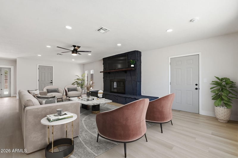 2617 W Lawrence Rd, Phoenix, AZ 85017