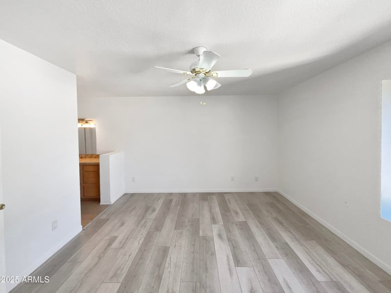 2617 W Willow Ave, Phoenix, AZ 85029