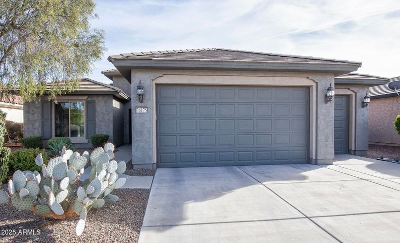 26175 W Firehawk Dr, Buckeye, AZ 85396