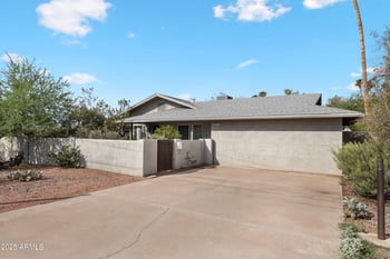 2618 Country Club Way, Tempe, AZ 85282