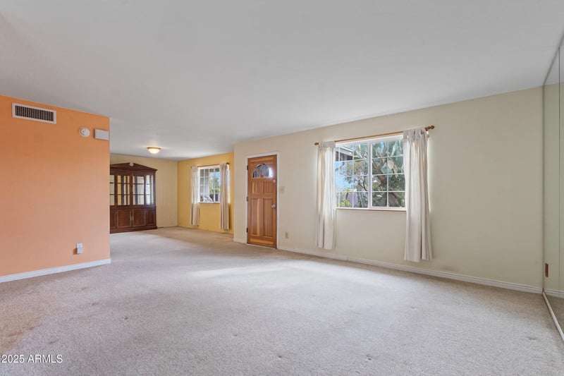 2618 Country Club Way, Tempe, AZ 85282