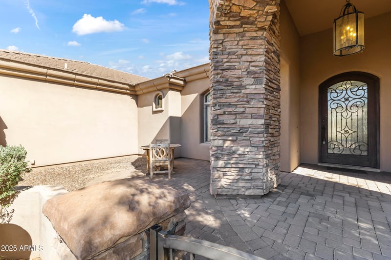 2618 E Locust Dr, Chandler, AZ 85286