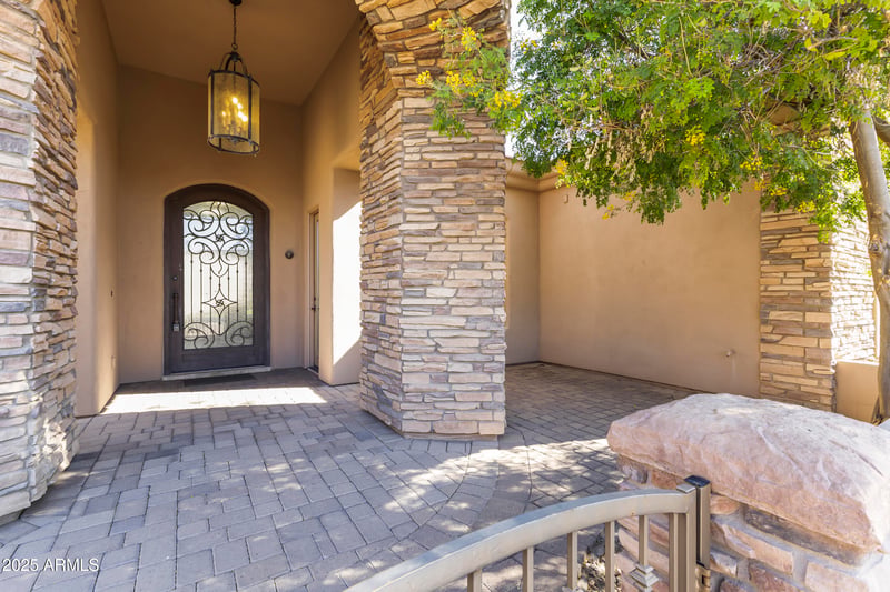 2618 E Locust Dr, Chandler, AZ 85286