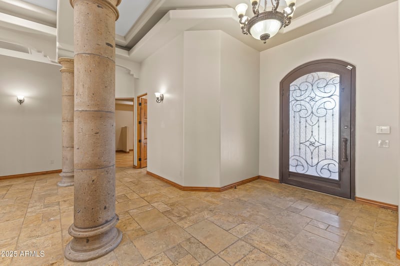 2618 E Locust Dr, Chandler, AZ 85286